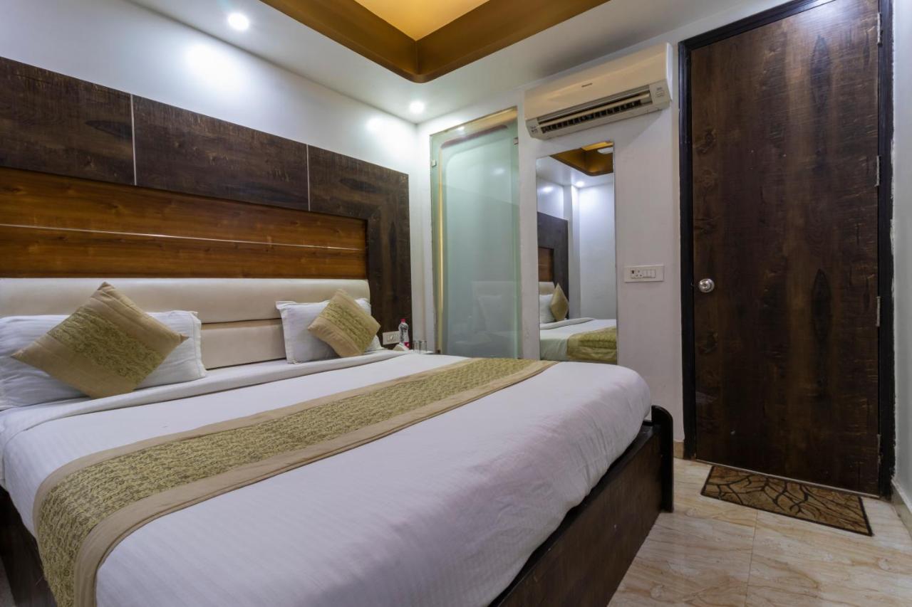 Hotel The Amour Dx Near Igi Airport Delhi ニューデリー エクステリア 写真