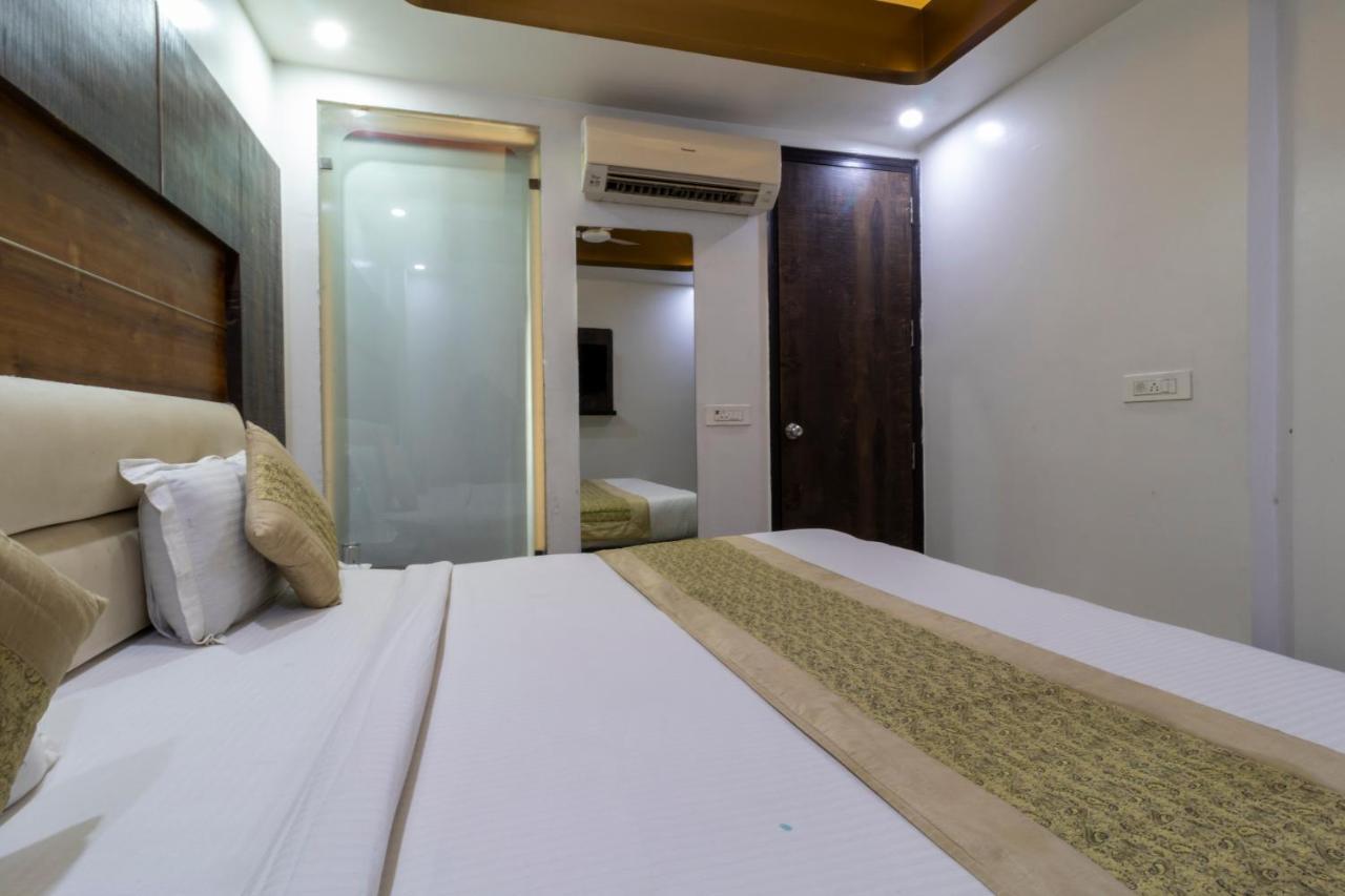 Hotel The Amour Dx Near Igi Airport Delhi ニューデリー エクステリア 写真
