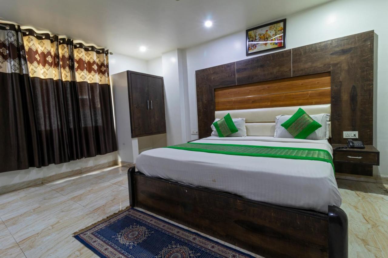 Hotel The Amour Dx Near Igi Airport Delhi ニューデリー エクステリア 写真